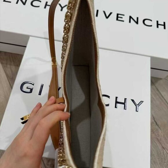 NWT Authentic Givenchy Small cut-out bag - Picture 4 of 8